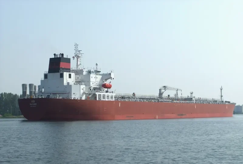 KOI Tanker IMO 9462354 photo 9