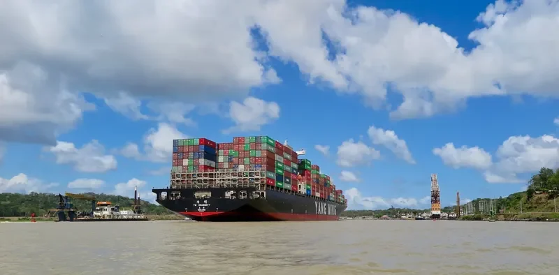 YM UNANIMITY Container Ship IMO 9462718 photo 5