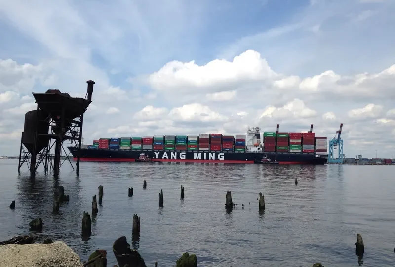 YM UNICORN Container Ship IMO 9462732 photo 4