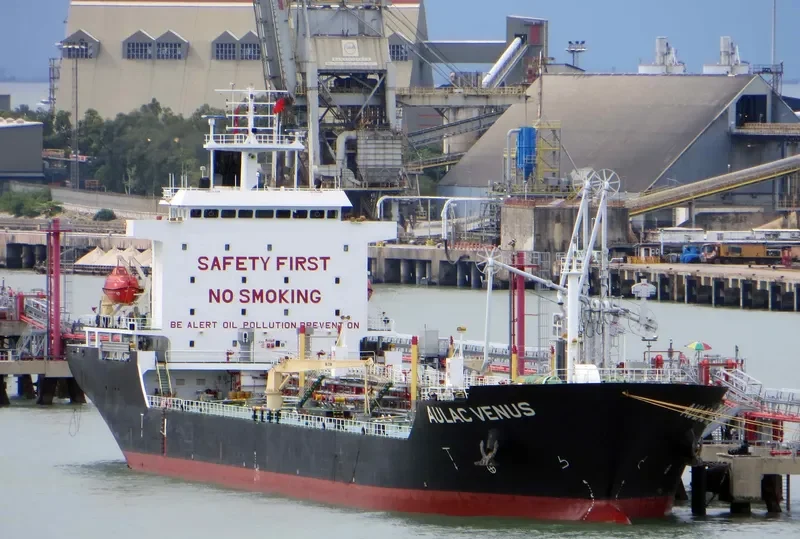 OCEAN INTEGRITY Tanker IMO 9463358 photo 8