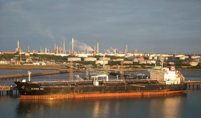 YM NEPTUNE Tanker IMO 9464106 photo 2