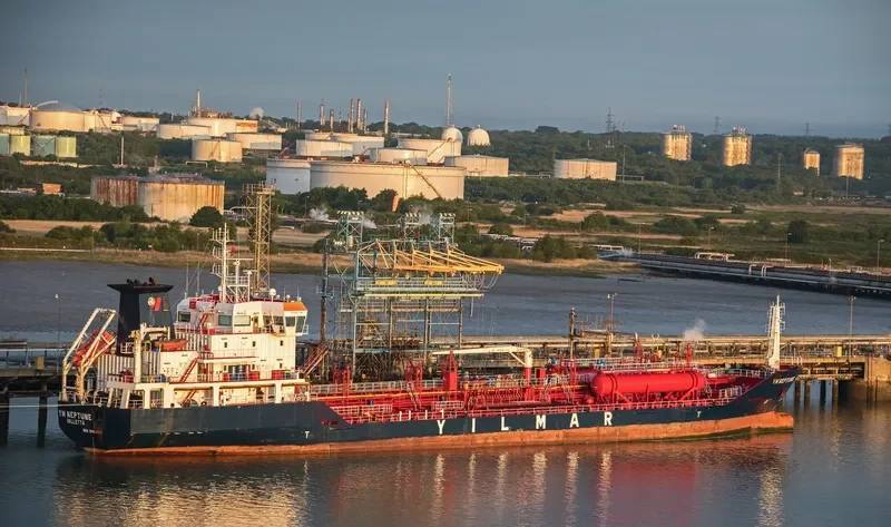 YM NEPTUNE Tanker IMO 9464106 photo 3