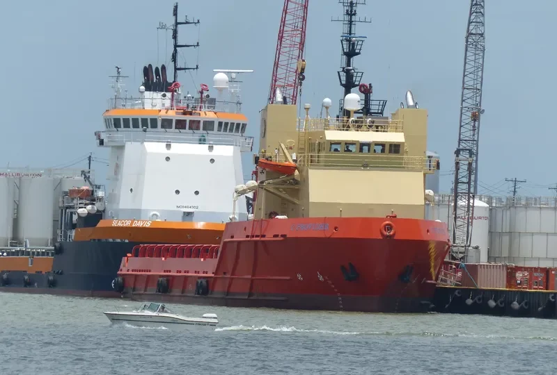 SEACOR DAVIS Offshore Vessel IMO 9464302 photo 3