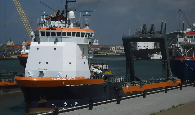 SEACOR DAVIS Offshore Vessel IMO 9464302 photo 4