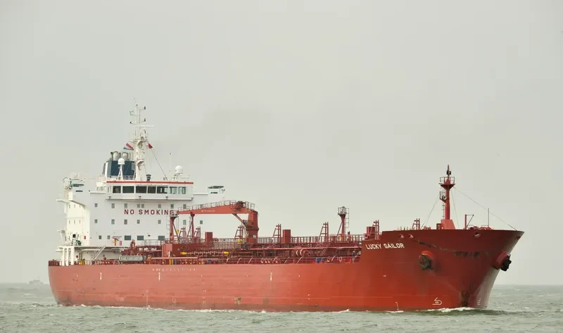 LUCKY SAILOR Tanker IMO 9464352 photo 7