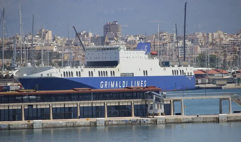EUROCARGO ROMA Ro-Ro IMO 9465526 photo 4