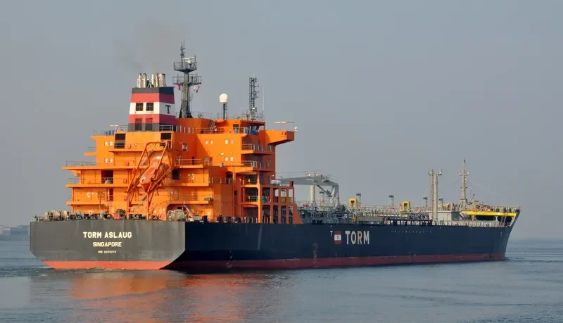 TORM ASLAUG Tanker IMO 9465978 photo 2