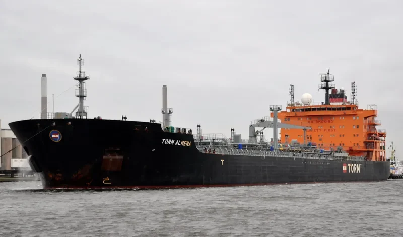 TORM ALMENA Tanker IMO 9465980 photo 6