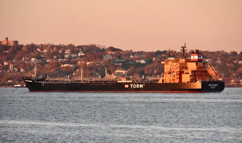 TORM ALEXANDRA Tanker IMO 9466001 photo 6
