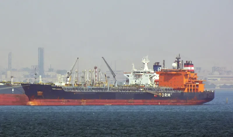 TORM AGNETE Tanker IMO 9466013 photo 10