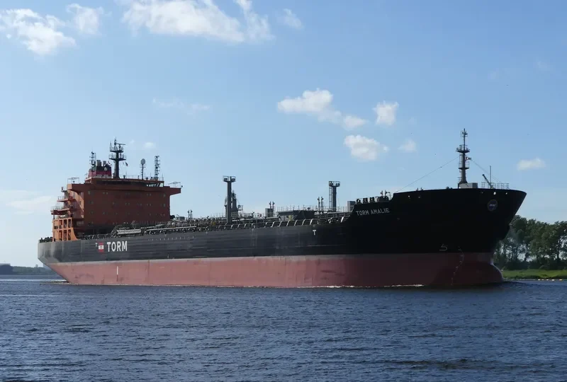 TORM AMALIE Tanker IMO 9466025 photo 6