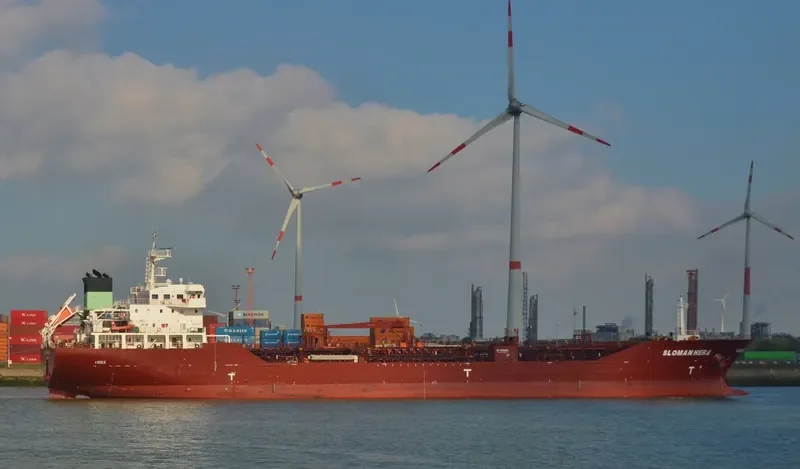 SLOMAN HERA Tanker IMO 9466714 photo 4