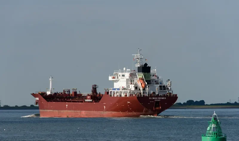 SLOMAN HERMES Tanker IMO 9466738 photo 2