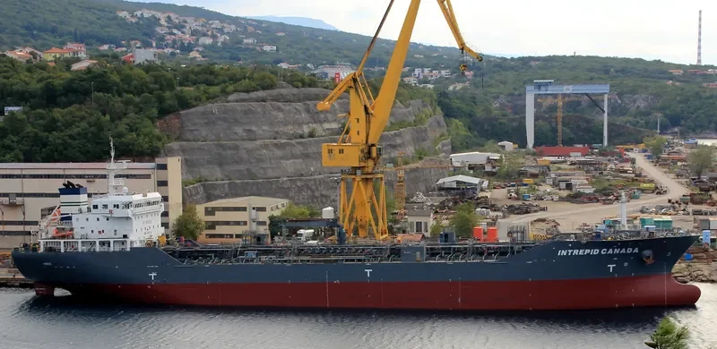SLOMAN HELIOS Tanker IMO 9466740 photo 6