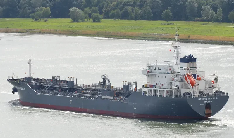 INTREPID REPUBLIC Tanker IMO 9466752 photo 5