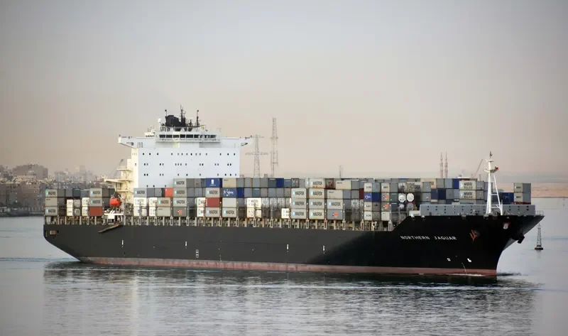 NORTHERN JAGUAR Container Ship IMO 9466972 photo 3