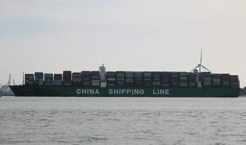 CSCL SATURN Container Ship IMO 9467299 photo 8
