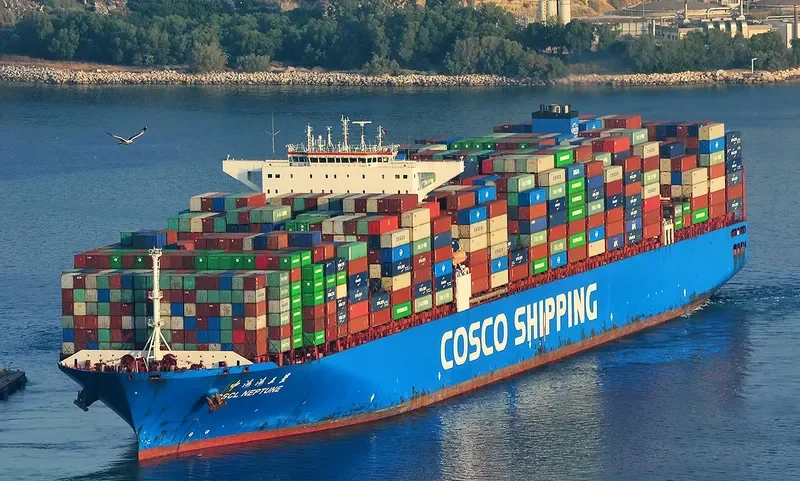 CSCL NEPTUNE Container Ship IMO 9467316 photo 9