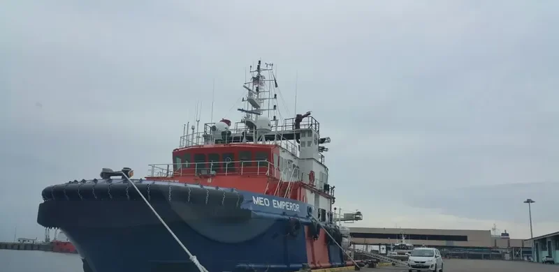 MICLYN EMPEROR Container Ship IMO 9467536 photo 2