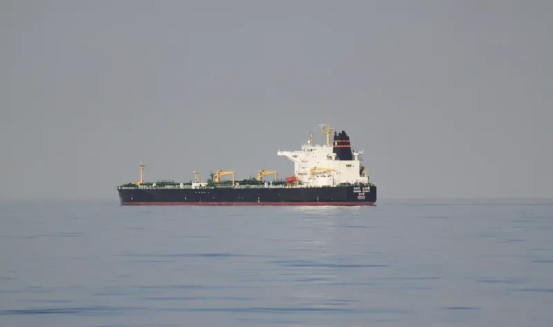 SWARNA JAYANTI Tanker IMO 9467720 photo 5