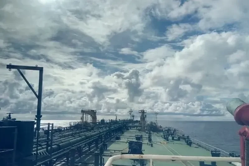 DESH SURAKSHA Tanker IMO 9467768 photo 8