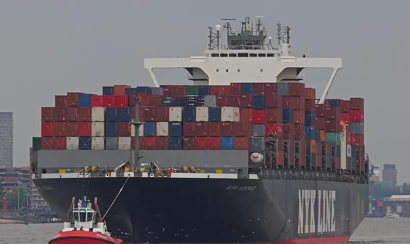 SEASPAN ADONIS Container Ship IMO 9468293 photo 5