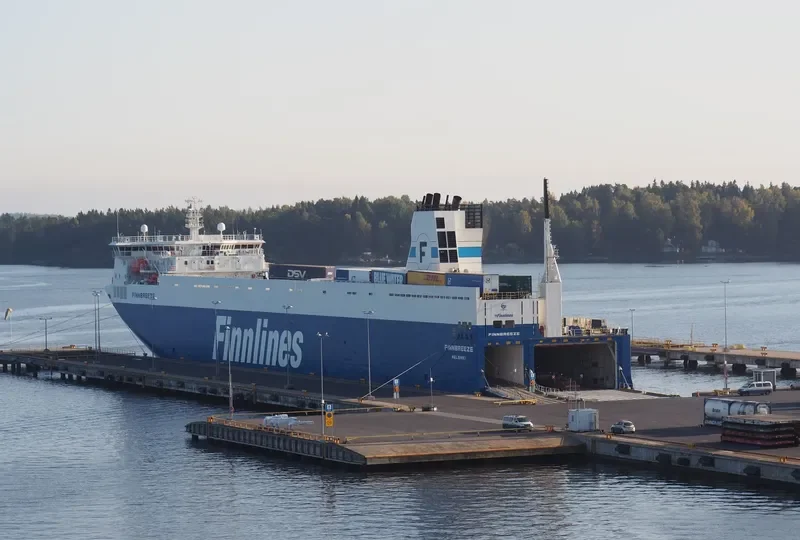 FINNBREEZE Ro-Ro IMO 9468889 photo 6