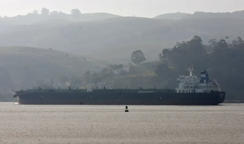 SEAWAYS LEYTE Tanker IMO 9470272 photo 7