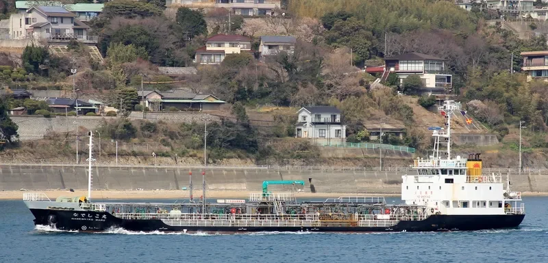 NADESHIKO MARU Tanker IMO 9470715 photo 7
