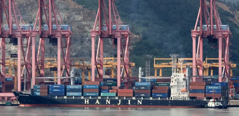 OCEANIA DRAGON Container Ship IMO 9470765 photo 2