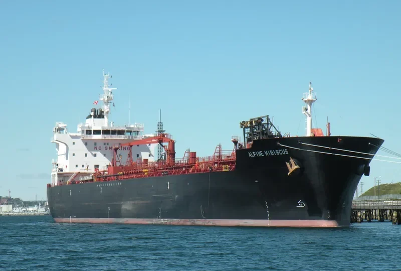 SUNNY STAR Tanker IMO 9470959 photo 4