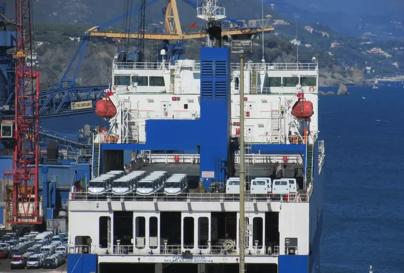 EUROCARGO RAVENNA Ro-Ro IMO 9471056 photo 5