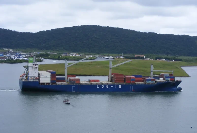 LOG IN JACARANDA Container Ship IMO 9471886 photo 9