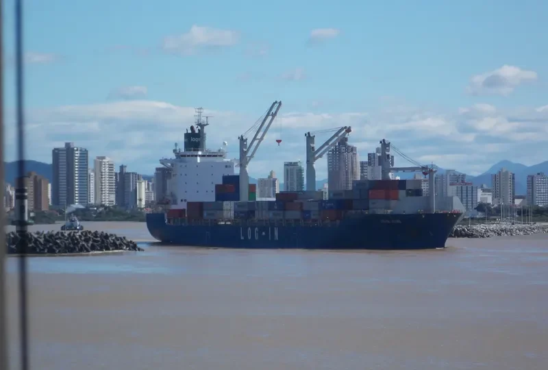 LOG IN JATOBA Container Ship IMO 9471898