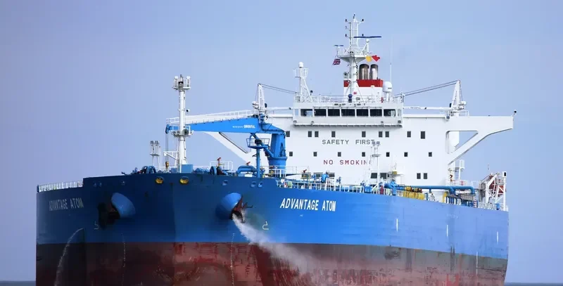ADVANTAGE ATOM Tanker IMO 9472622 photo 2