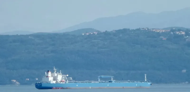 ADVANTAGE ATOM Tanker IMO 9472622 photo 10