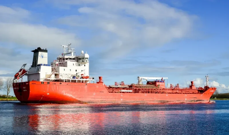 HARBOUR FIRST Tanker IMO 9473119 photo 2