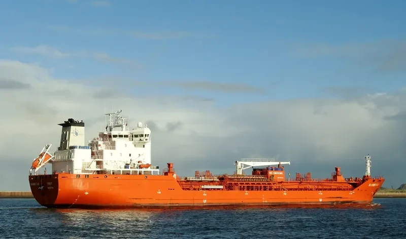 HARBOUR FIRST Tanker IMO 9473119 photo 4