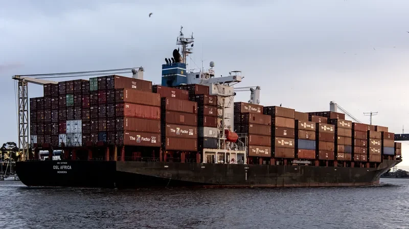 GSL AFRICA Container Ship IMO 9473626 photo 8