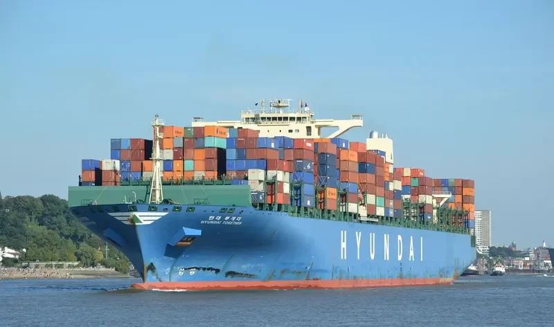 HYUNDAI HONOUR Container Ship IMO 9473731 photo 7