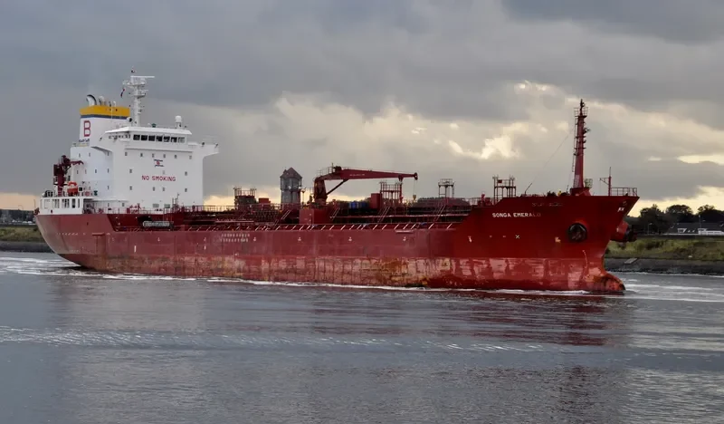 J C BAZAN Tanker IMO 9473937 photo 5