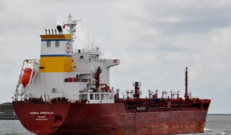J C BAZAN Tanker IMO 9473937 photo 10