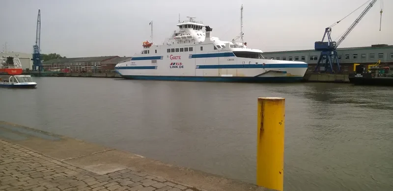 QAJAQ W Ro-Ro IMO 9474060 photo 5
