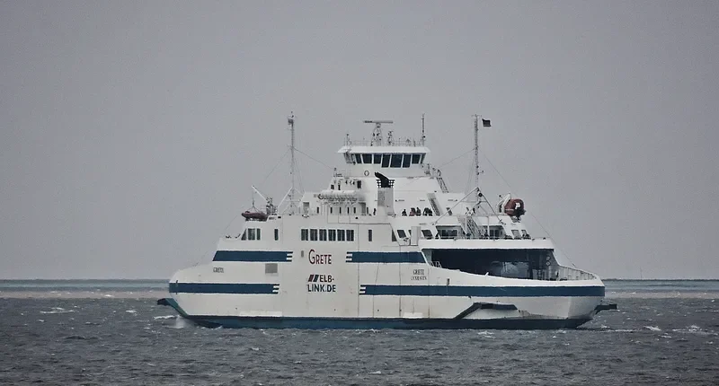 QAJAQ W Ro-Ro IMO 9474060 photo 7