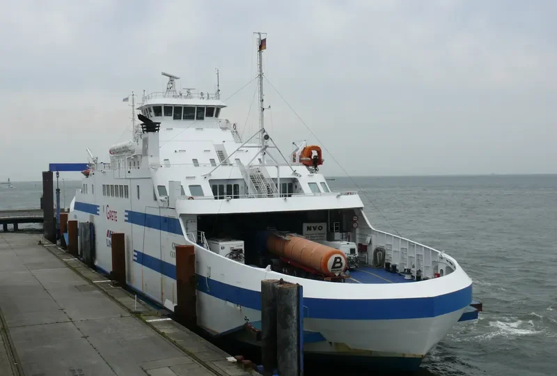 QAJAQ W Ro-Ro IMO 9474060 photo 9