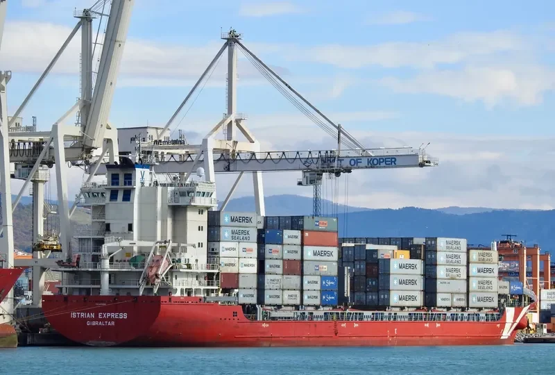 ISTRIAN EXPRESS Container Ship IMO 9474383 photo 5