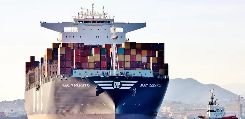 MSC TARANTO Container Ship IMO 9475258 photo 2