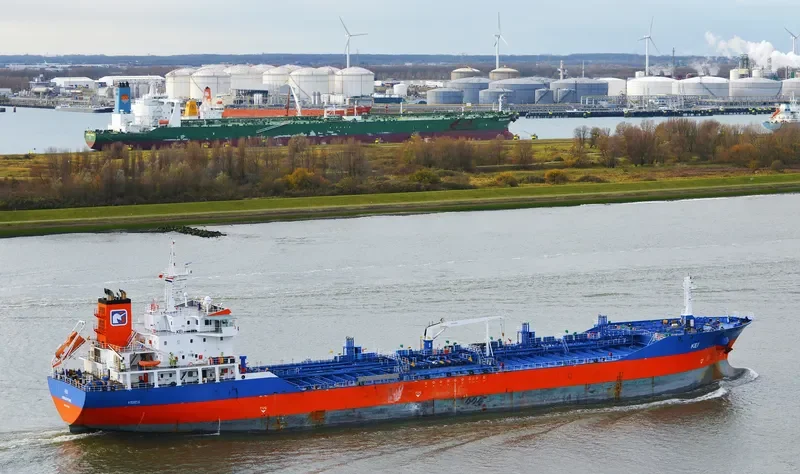 KEI Tanker IMO 9475387 photo 6