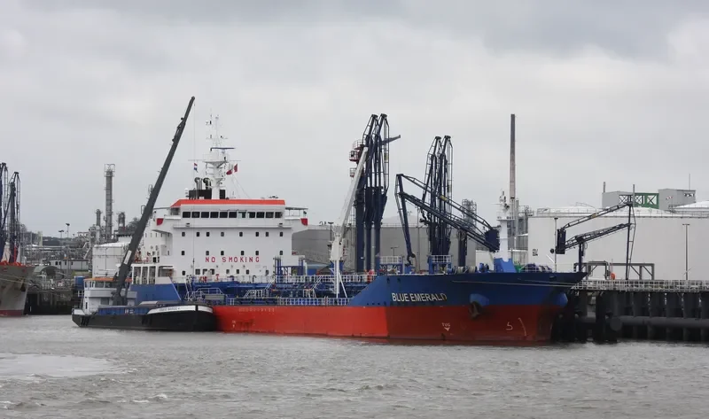 KENRICK Tanker IMO 9475430 photo 2