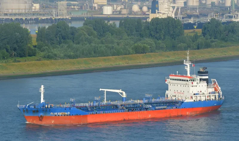 KENRICK Tanker IMO 9475430 photo 8